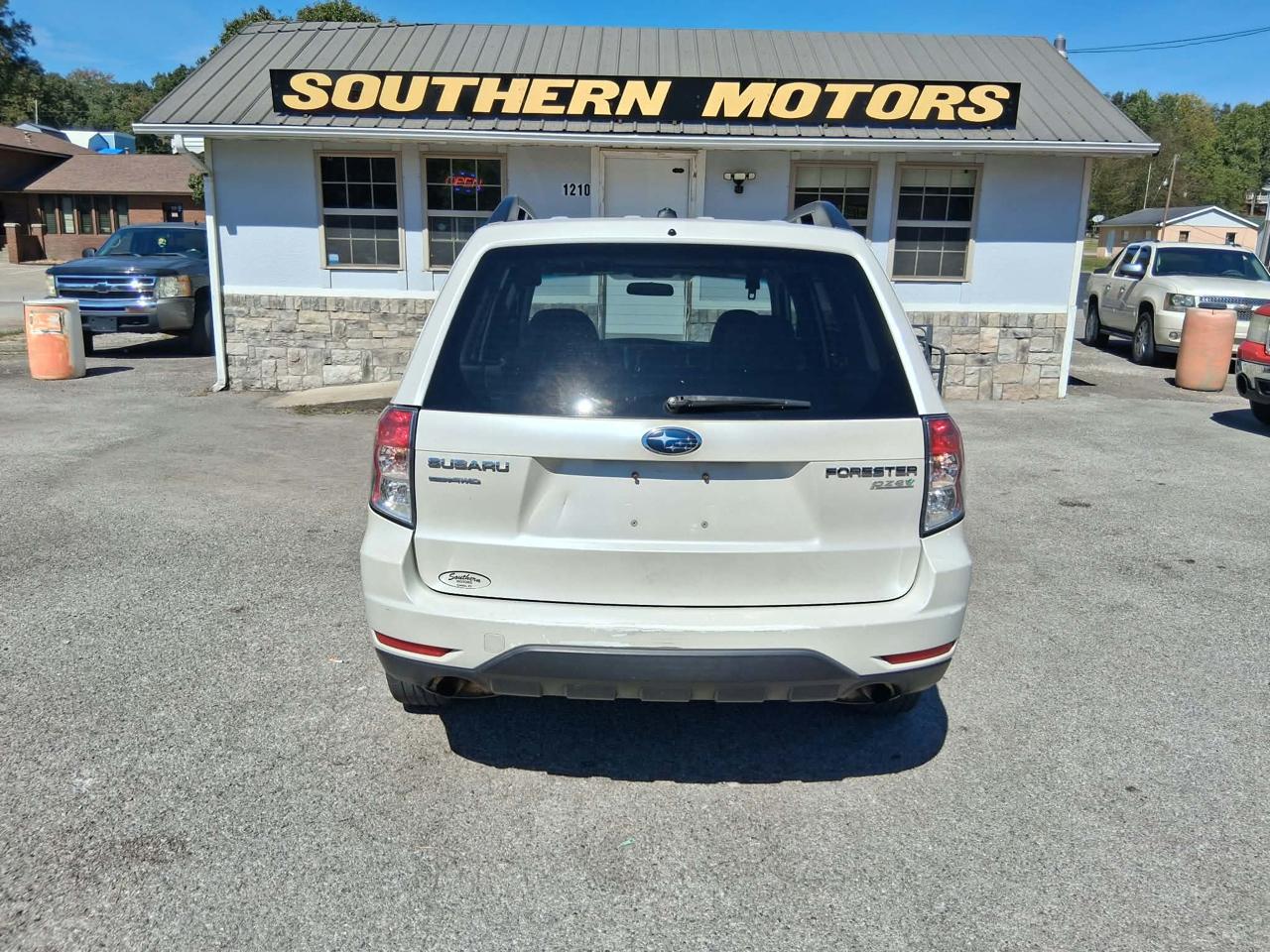 Subaru Forester 2.5 X Premium Package 2011