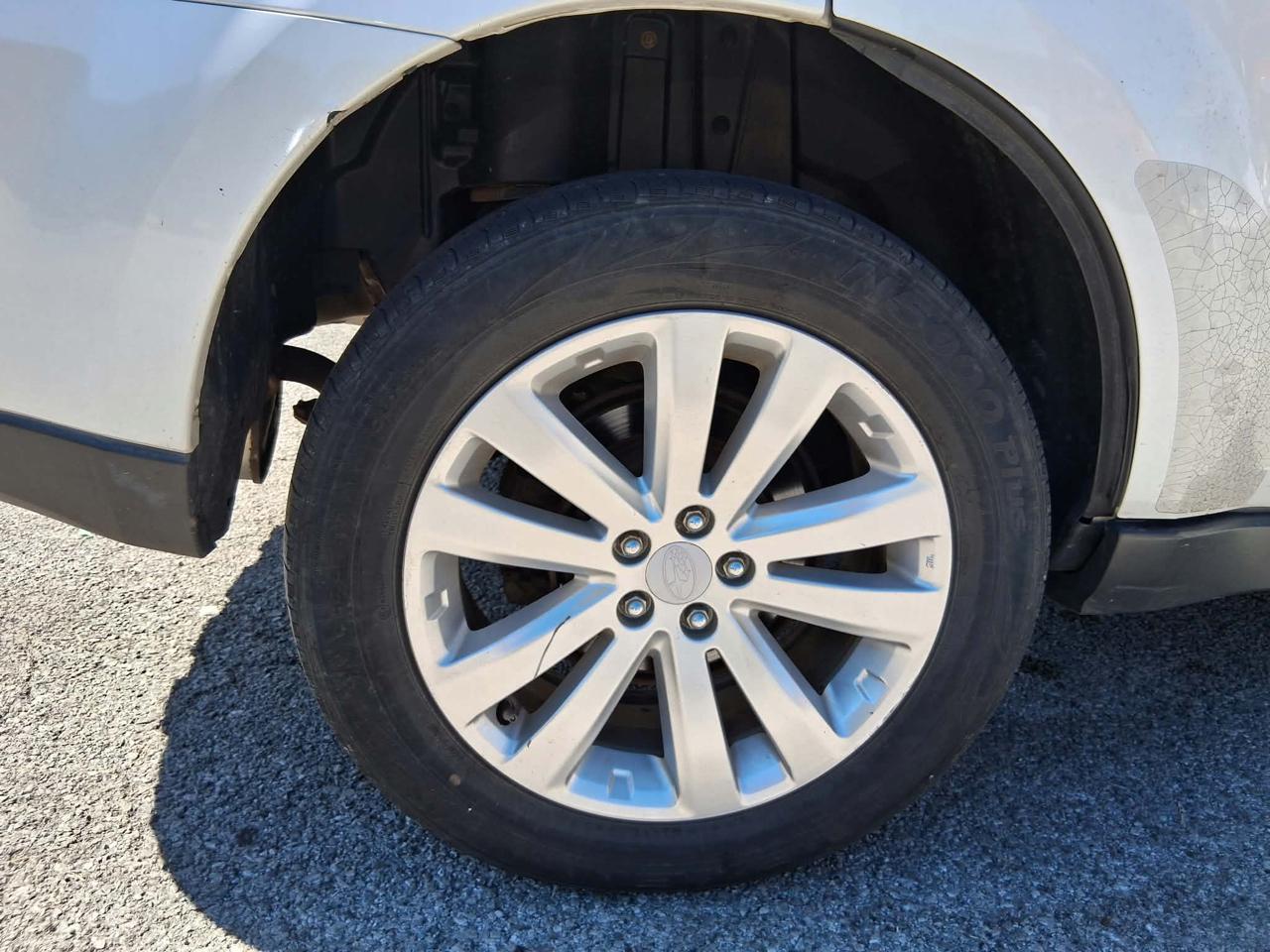 Subaru Forester 2.5 X Premium Package 2011