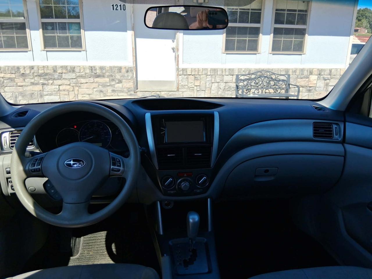Subaru Forester 2.5 X Premium Package 2011