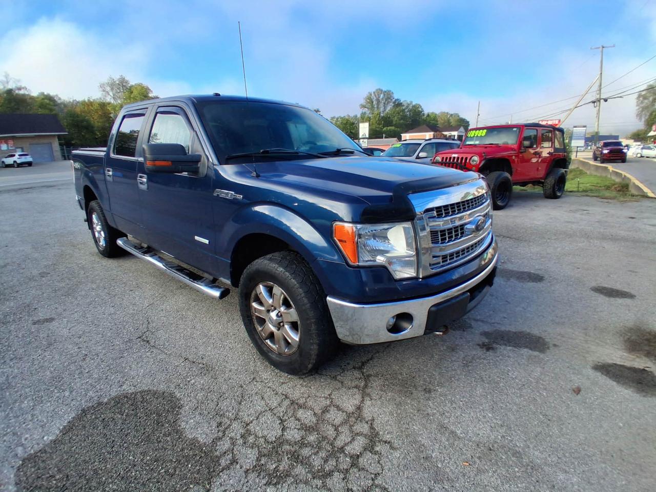 Ford F-150 4WD SuperCrew 145" XLT 2013