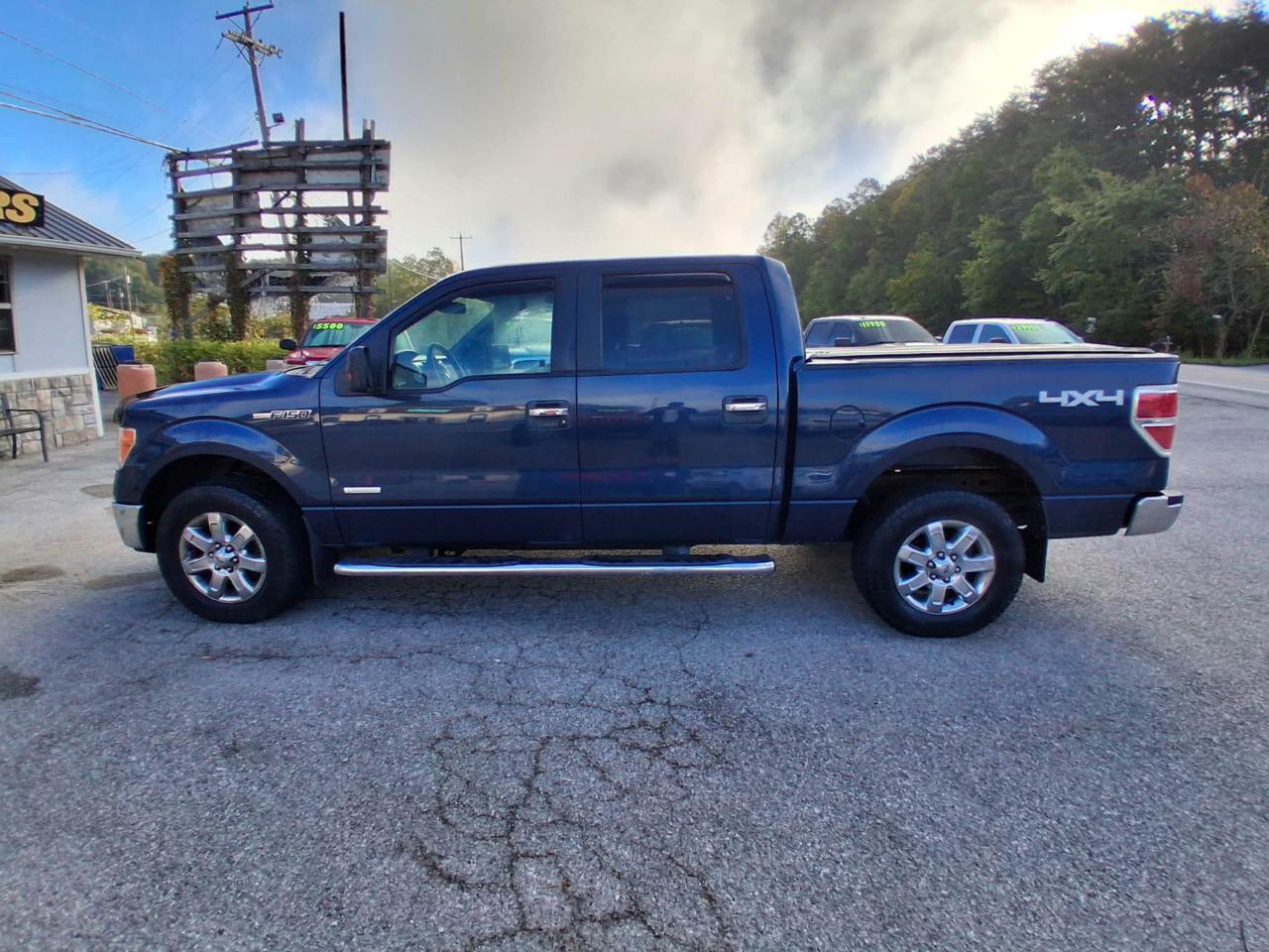 Ford F-150 4WD SuperCrew 145" XLT 2013