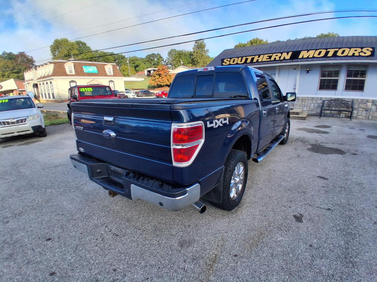 Ford F-150 4WD SuperCrew 145" XLT 2013