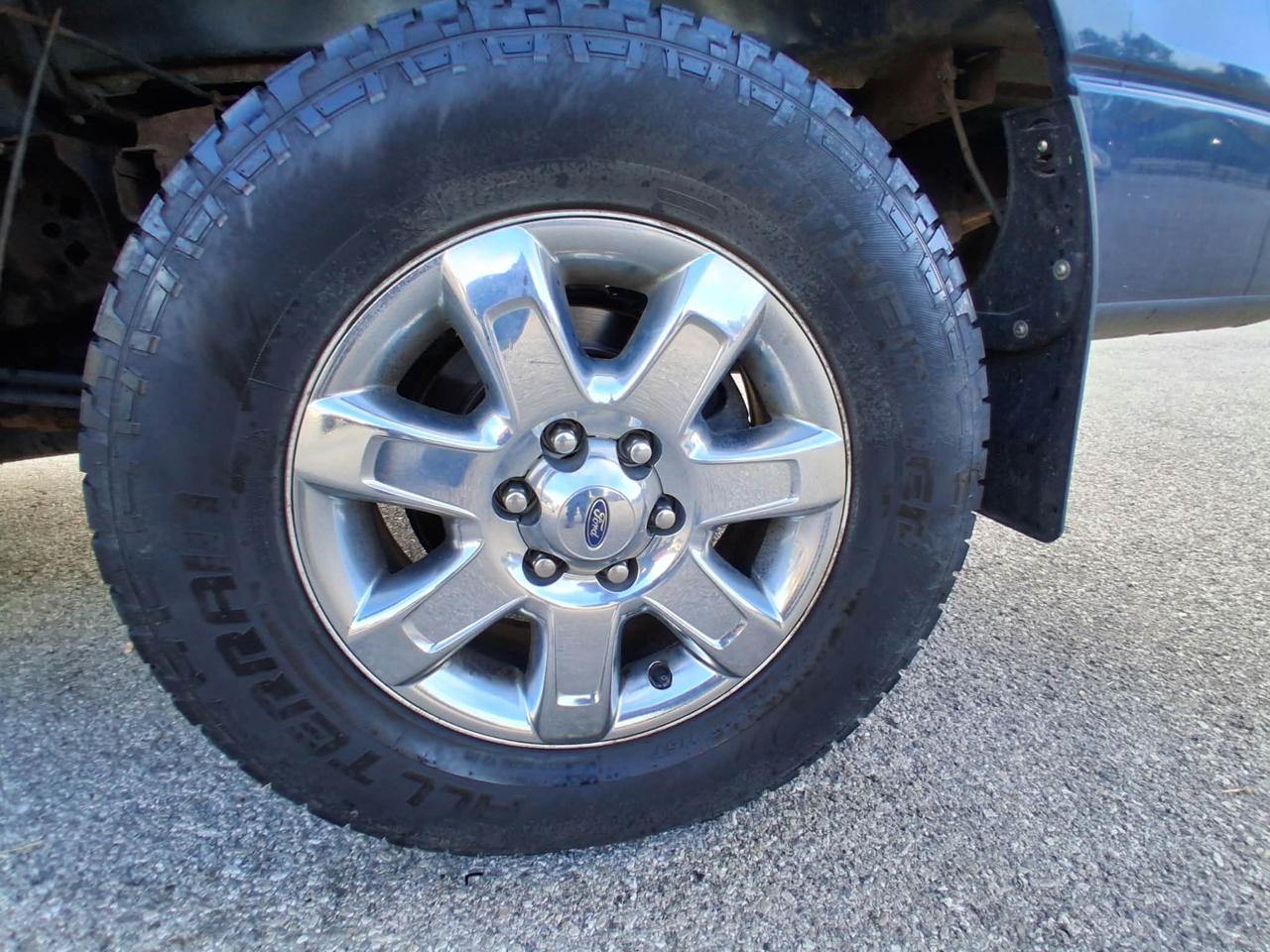 Ford F-150 4WD SuperCrew 145" XLT 2013