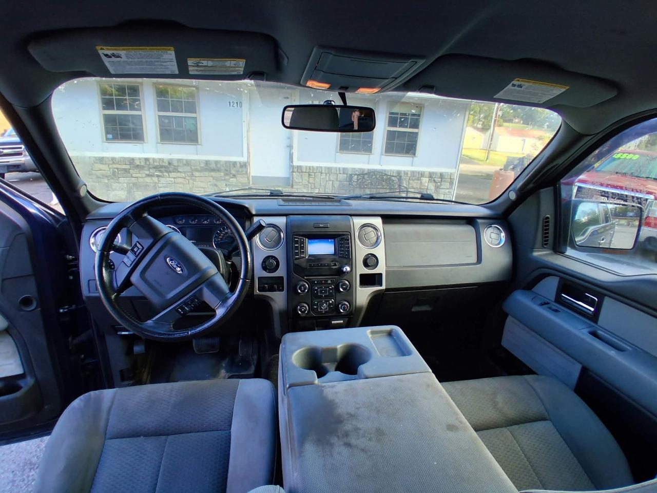 Ford F-150 4WD SuperCrew 145" XLT 2013