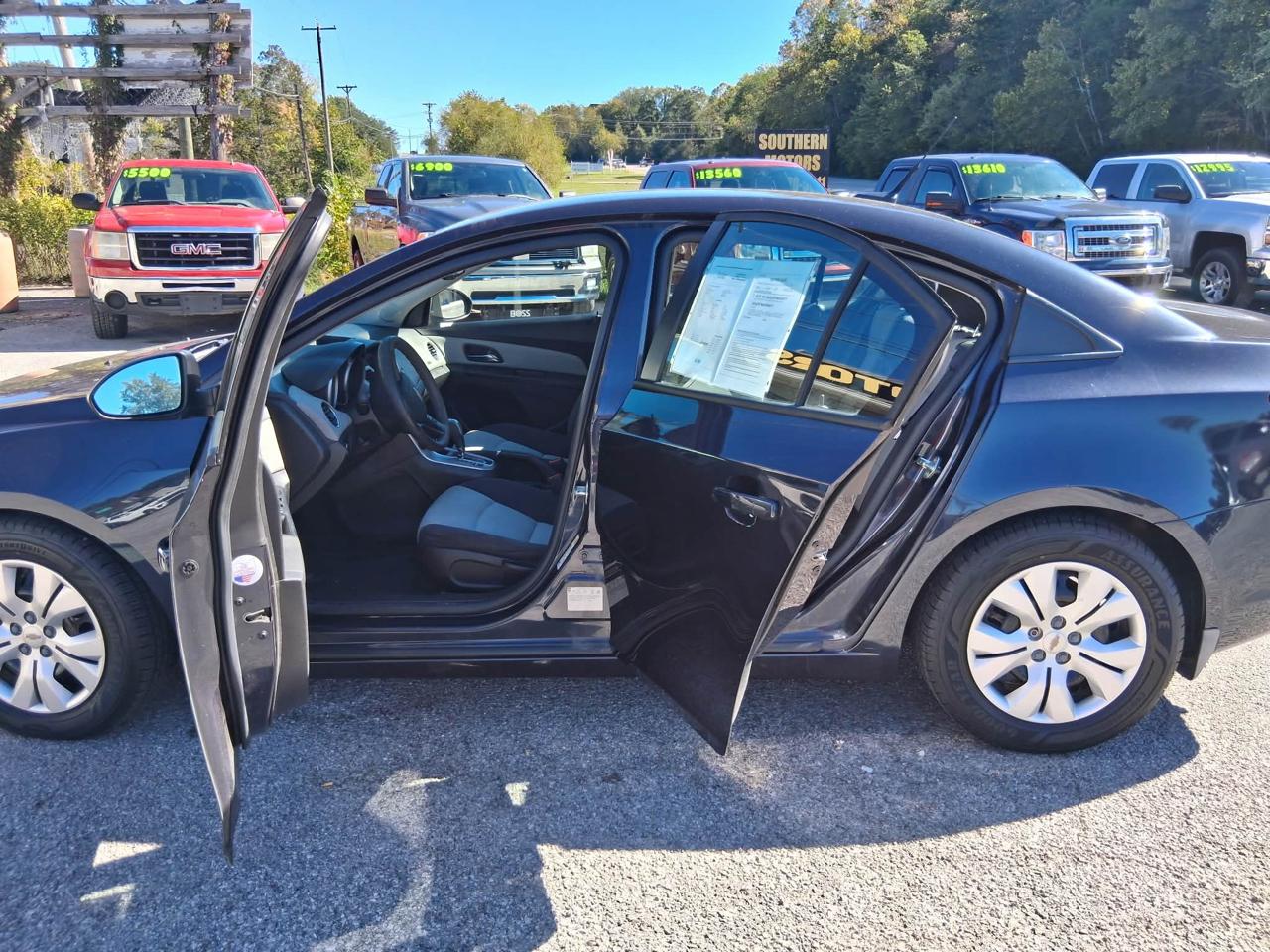Chevrolet Cruze LS Auto 2014