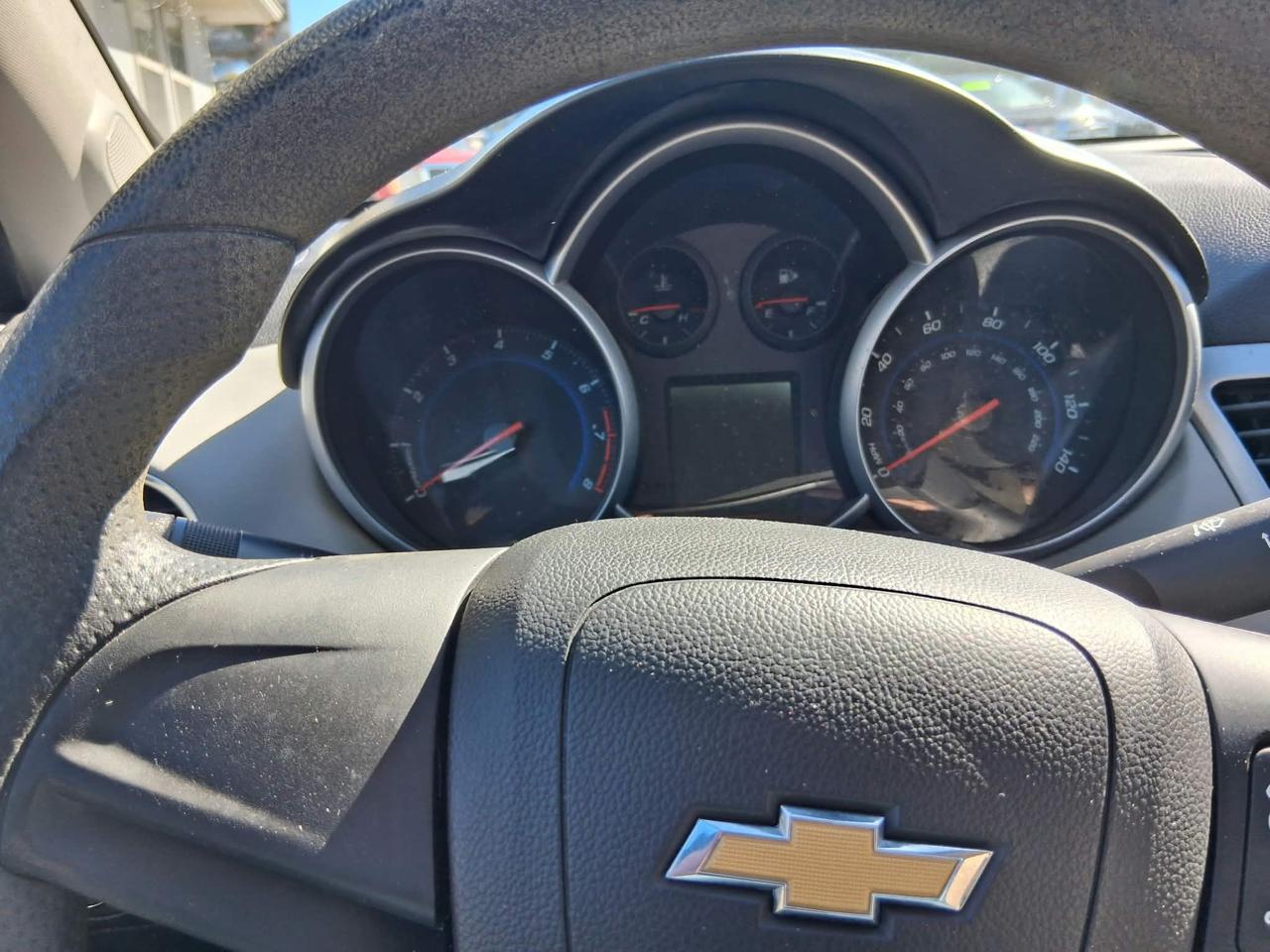 Chevrolet Cruze LS Auto 2014