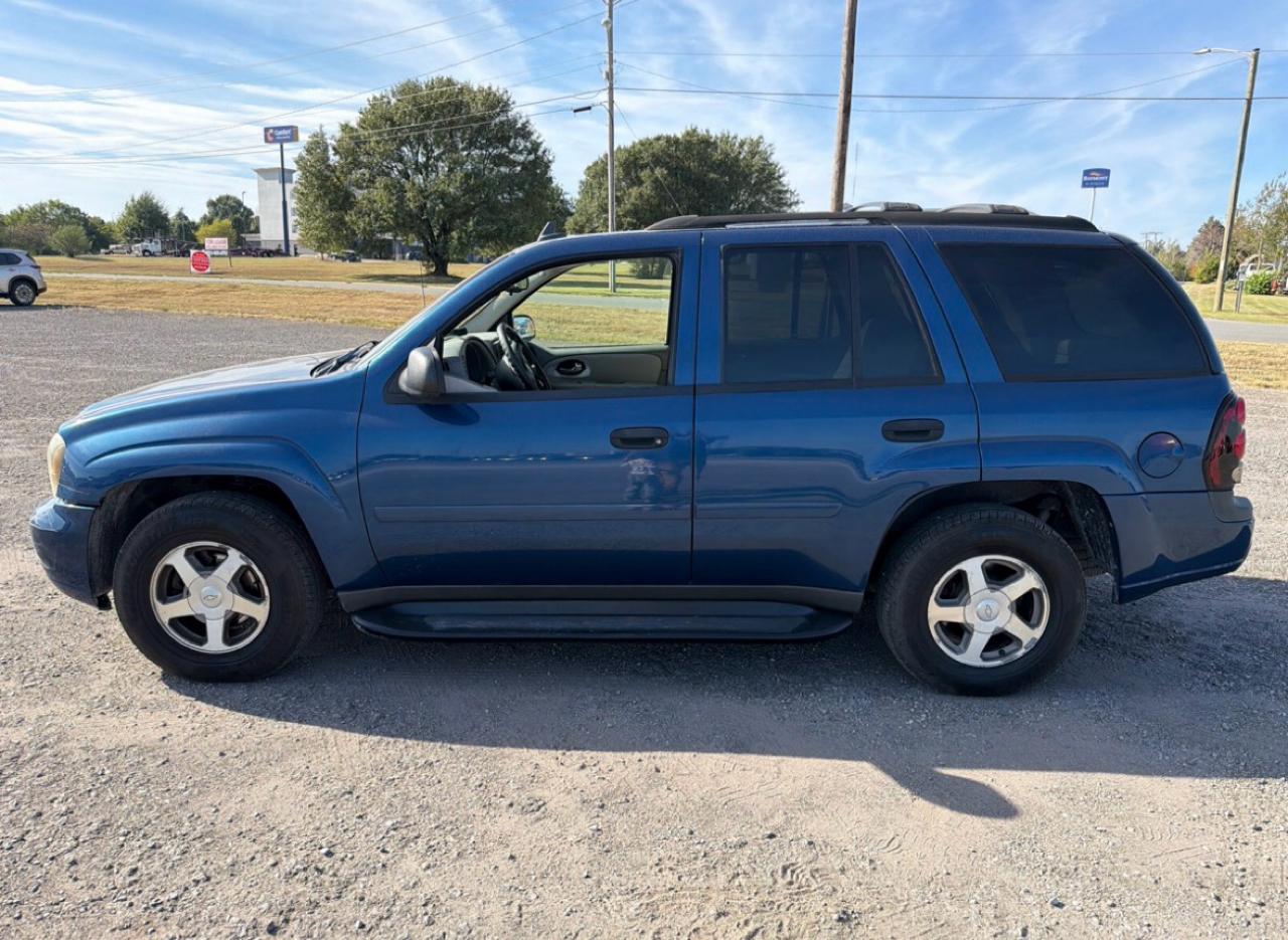 Chevrolet TrailBlazer LS 4WD 2006
