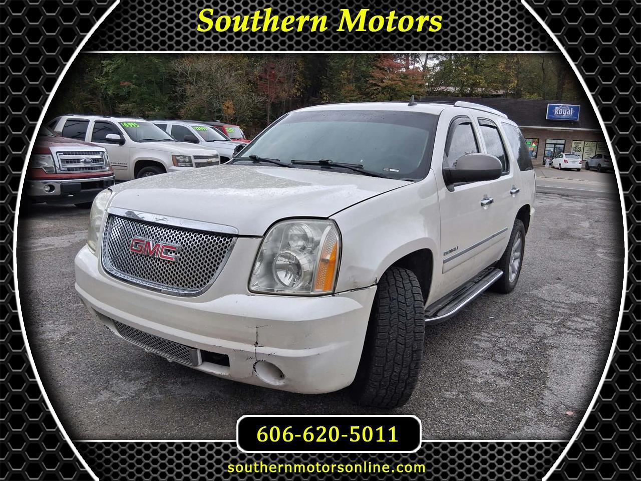 GMC Yukon Denali AWD 2010