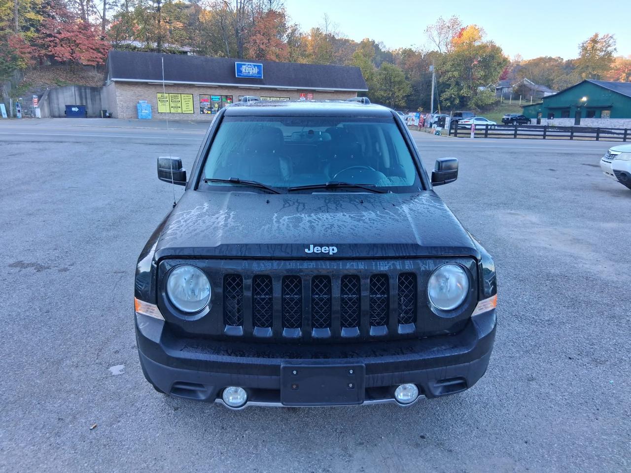 Jeep Patriot Latitude 2WD 2016