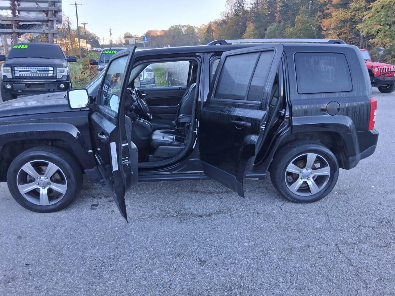Jeep Patriot Latitude 2WD 2016