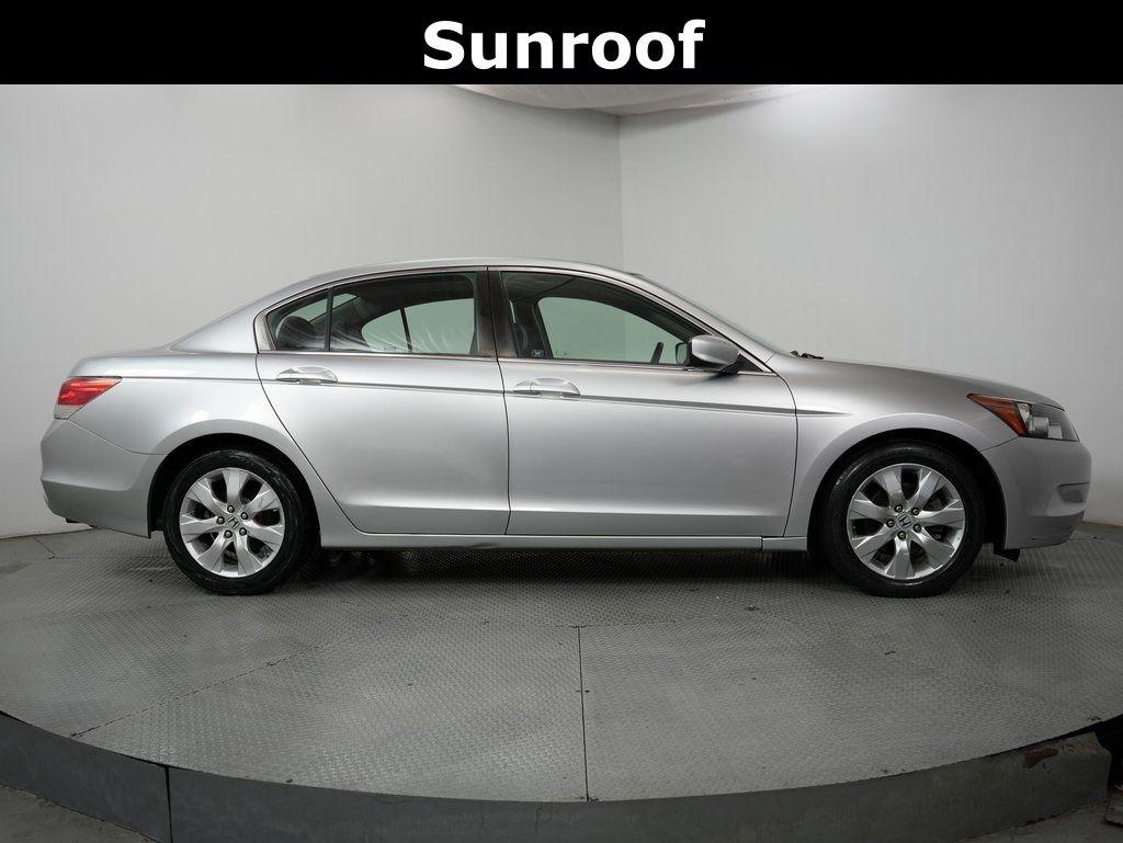 Honda Accord EX-L Sedan AT 2009