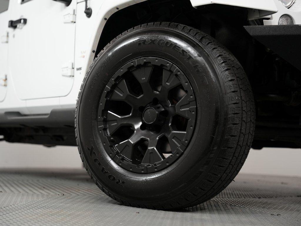 Jeep Wrangler Unlimited 4WD 4dr Sahara 2015