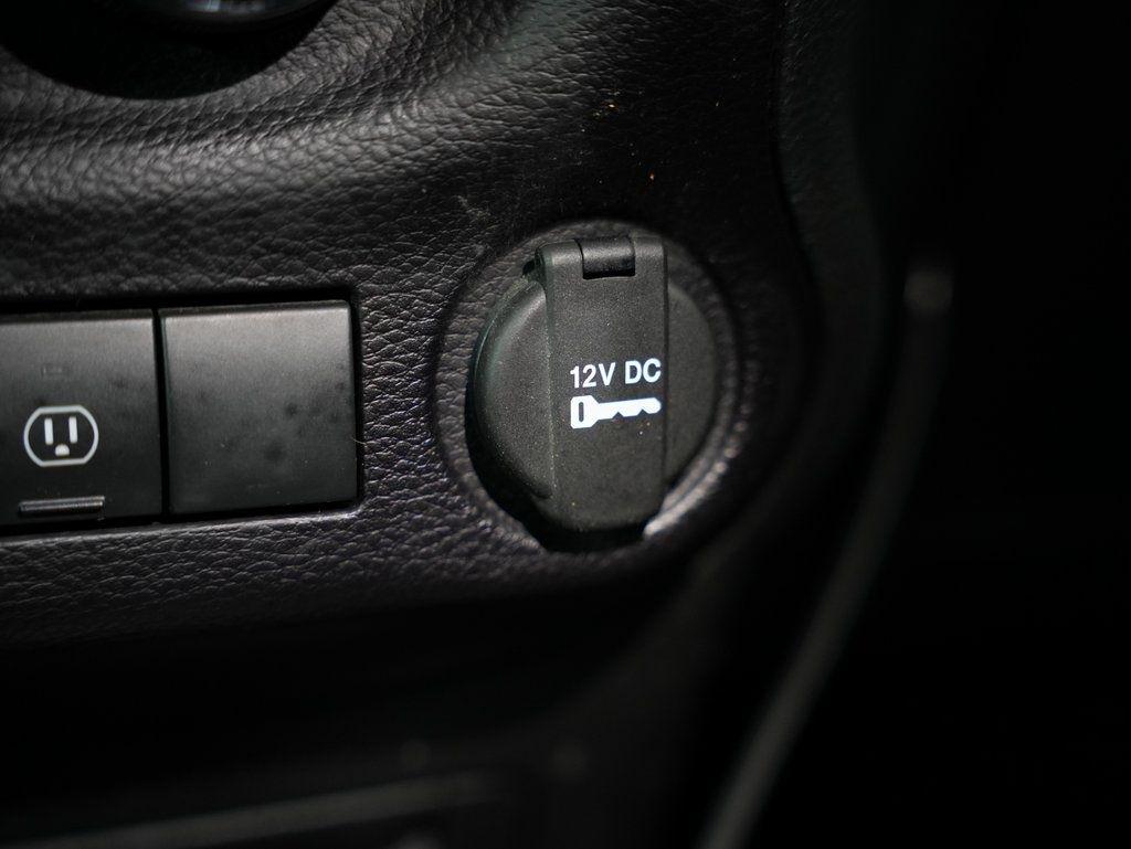 Jeep Wrangler Unlimited 4WD 4dr Sahara 2015