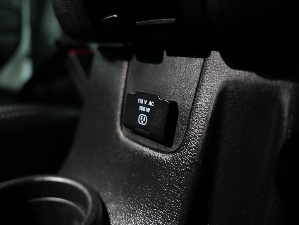 Jeep Wrangler Unlimited 4WD 4dr Sahara 2015