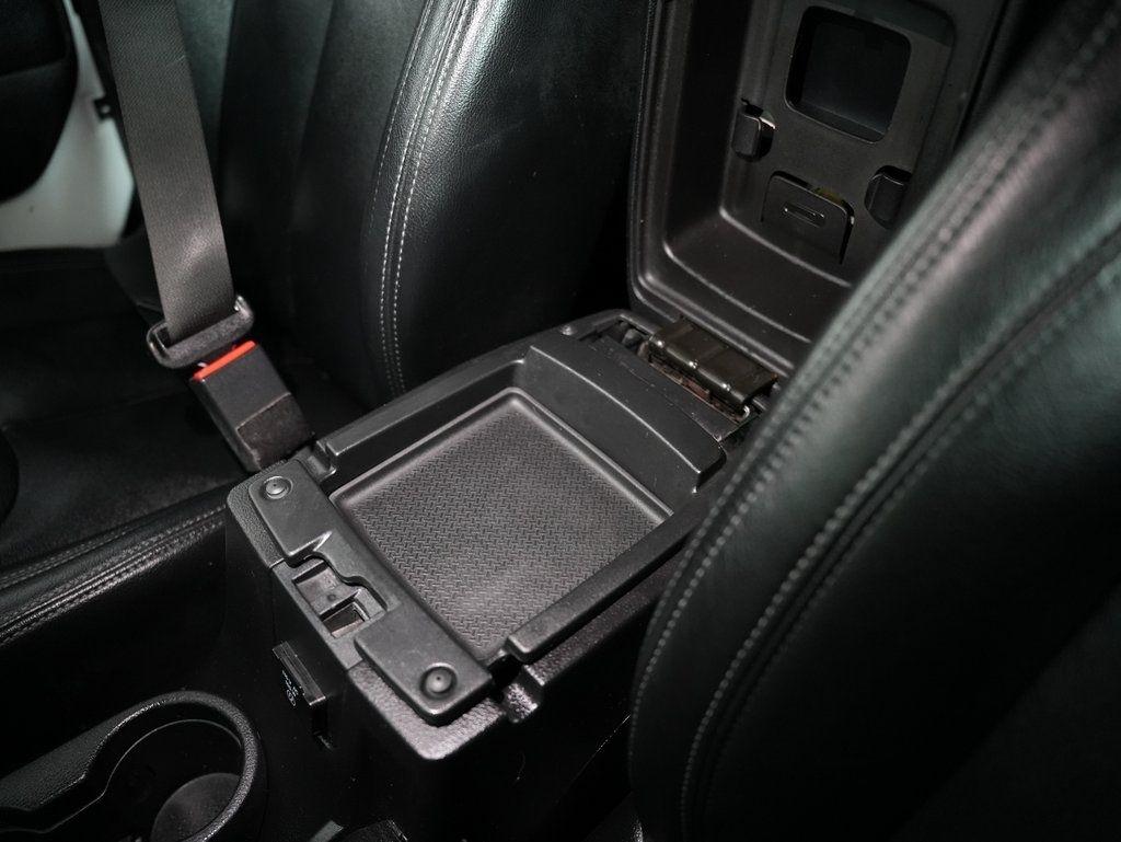 Jeep Wrangler Unlimited 4WD 4dr Sahara 2015