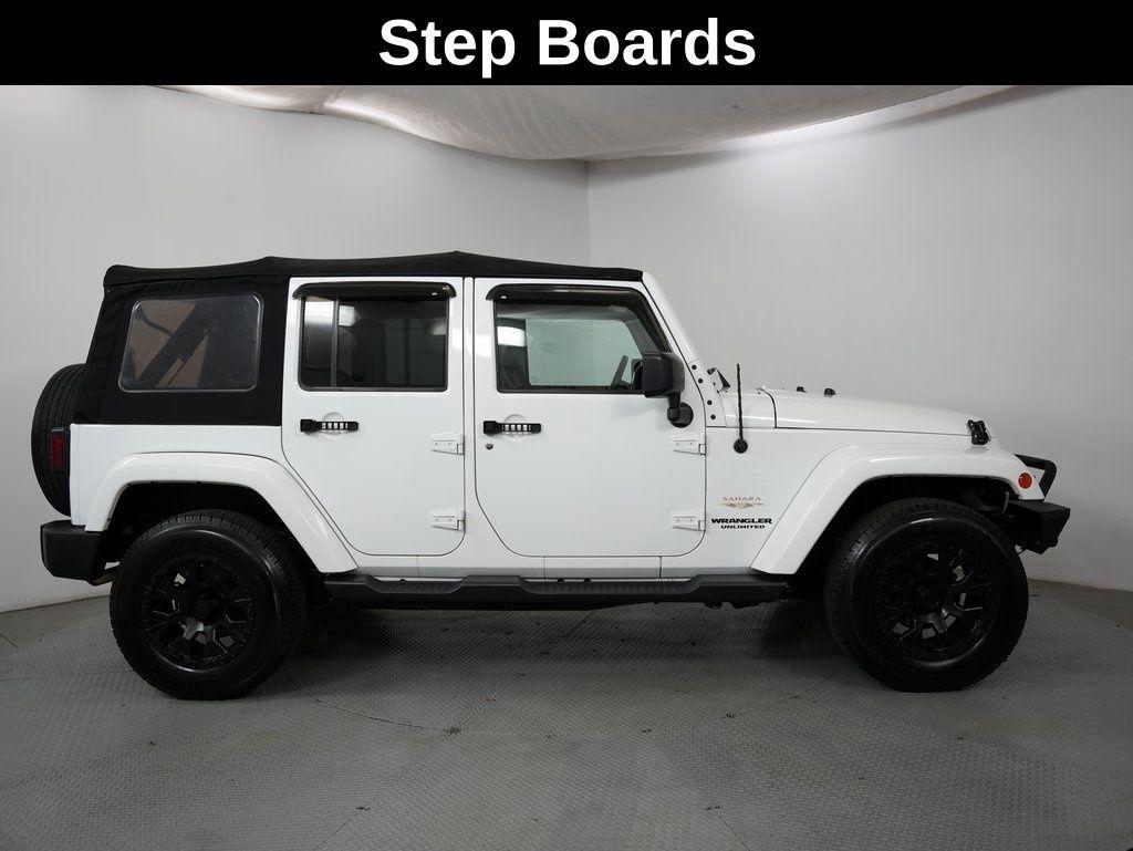 Jeep Wrangler Unlimited 4WD 4dr Sahara 2015