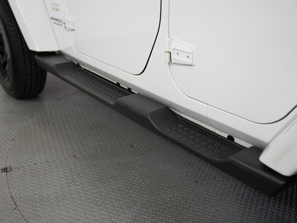 Jeep Wrangler Unlimited 4WD 4dr Sahara 2015