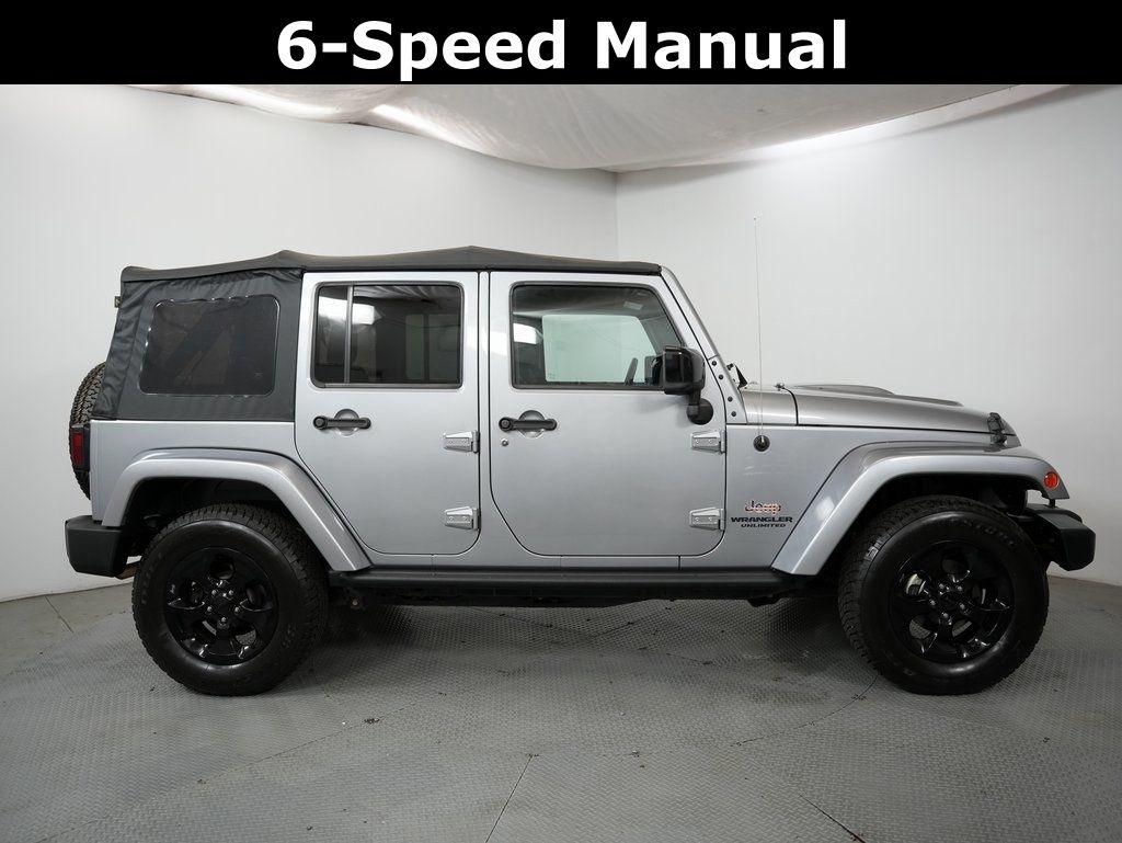 Jeep Wrangler Unlimited 4WD 4dr Altitude 2015