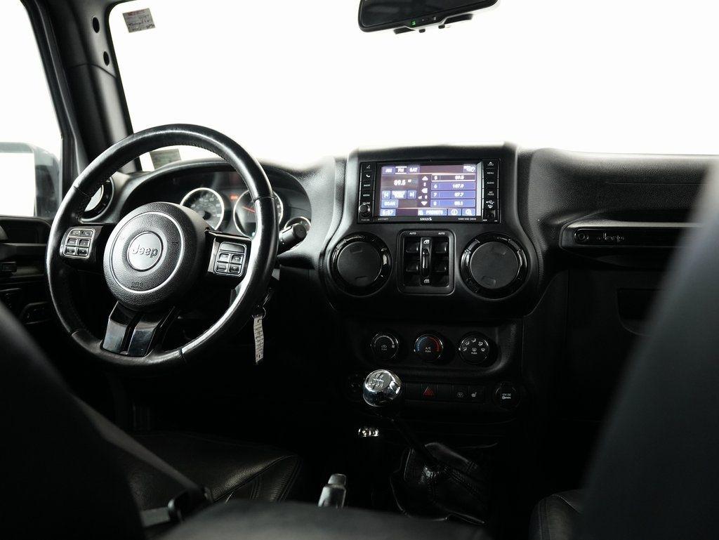 Jeep Wrangler Unlimited 4WD 4dr Altitude 2015