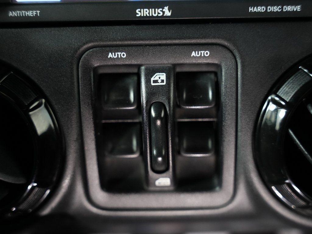 Jeep Wrangler Unlimited 4WD 4dr Altitude 2015