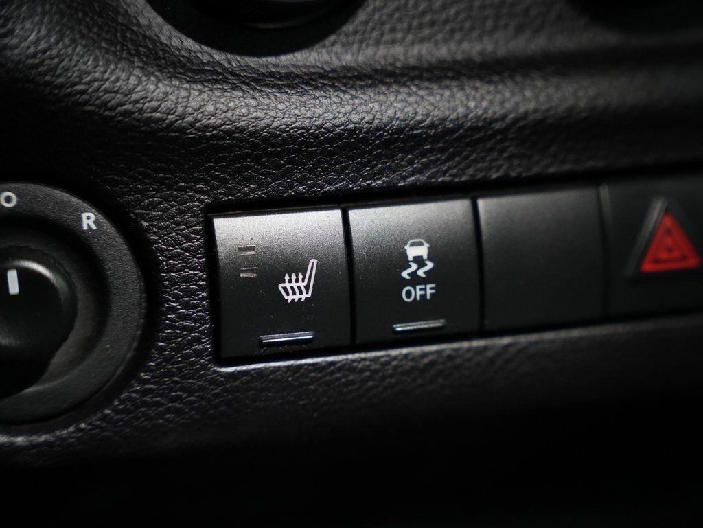 Jeep Wrangler Unlimited 4WD 4dr Altitude 2015