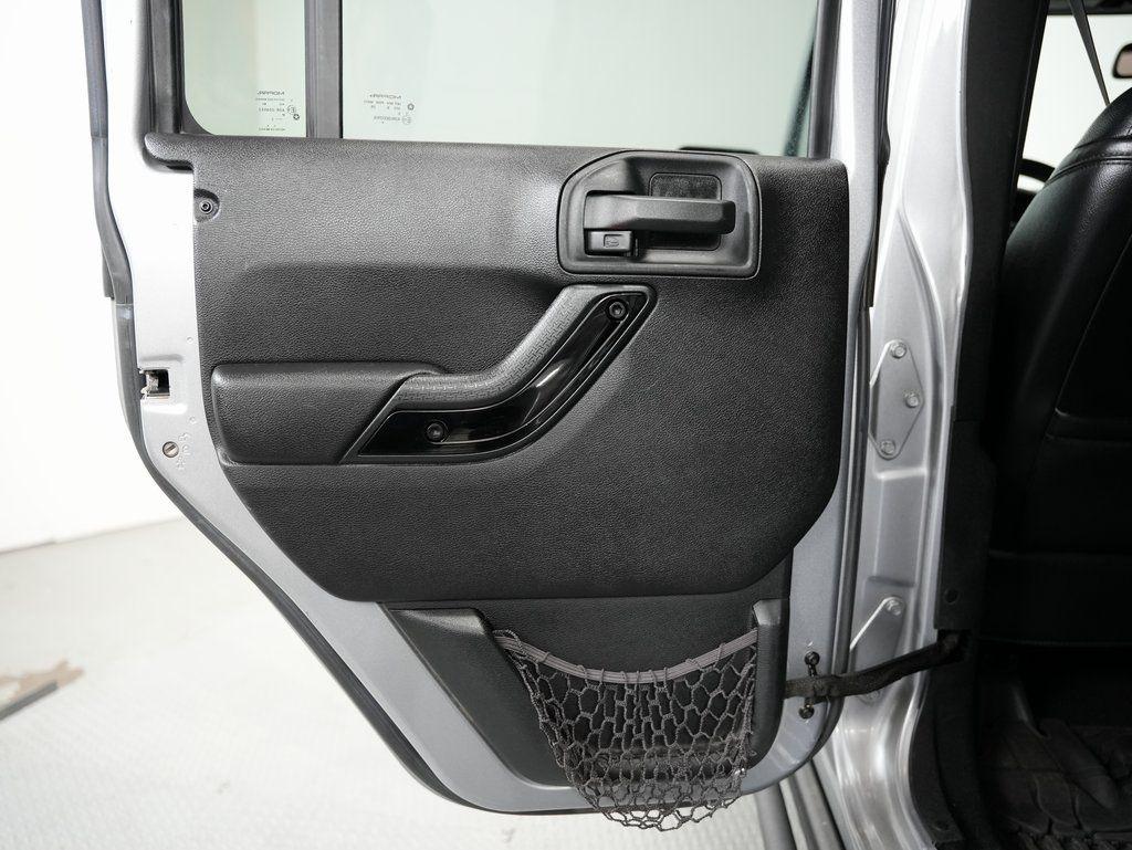 Jeep Wrangler Unlimited 4WD 4dr Altitude 2015