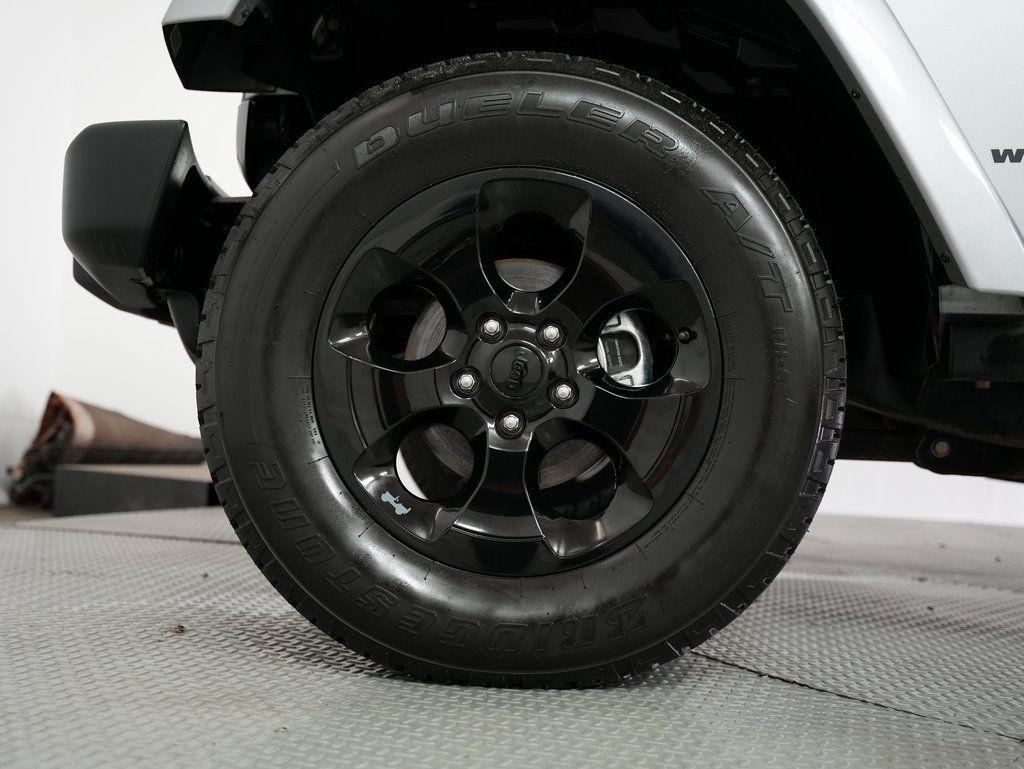 Jeep Wrangler Unlimited 4WD 4dr Altitude 2015