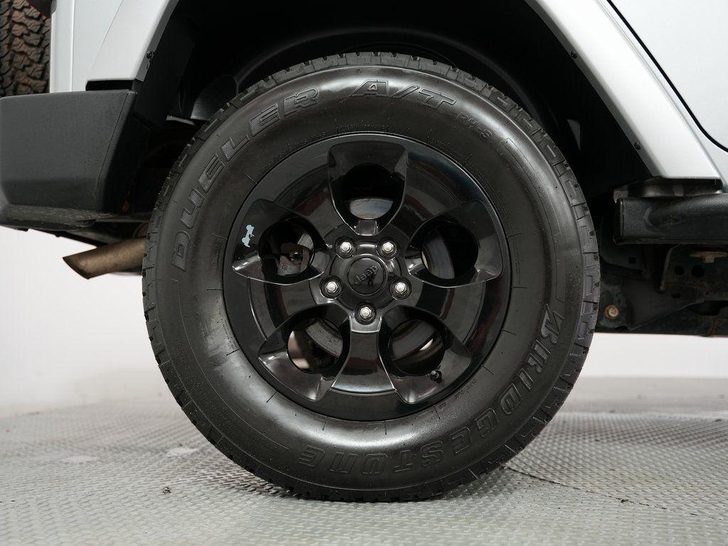 Jeep Wrangler Unlimited 4WD 4dr Altitude 2015