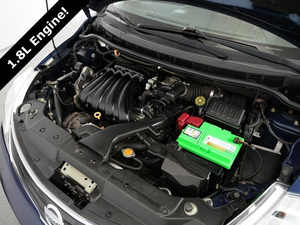 Nissan Versa 5dr HB Auto 1.8 S 2012