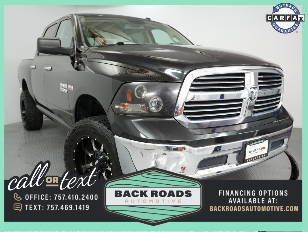RAM 1500 4WD Crew Cab 140.5" Big Horn 2015