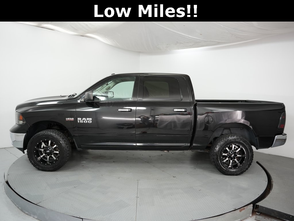 RAM 1500 4WD Crew Cab 140.5" Big Horn 2015
