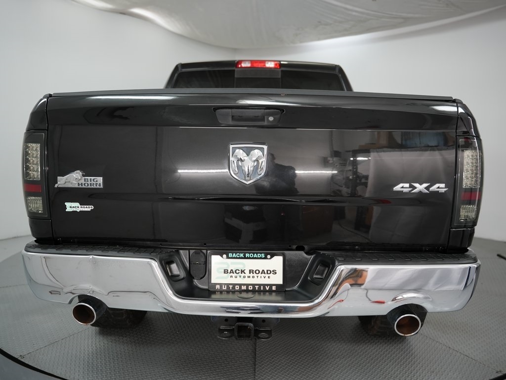 RAM 1500 4WD Crew Cab 140.5" Big Horn 2015