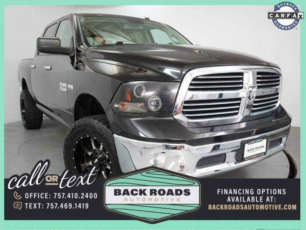 RAM 1500 4WD Crew Cab 140.5" Big Horn 2015