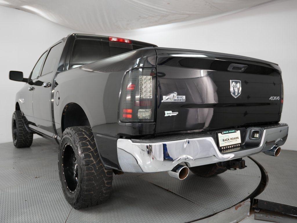 RAM 1500 4WD Crew Cab 140.5" Big Horn 2015