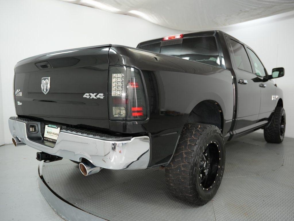 RAM 1500 4WD Crew Cab 140.5" Big Horn 2015