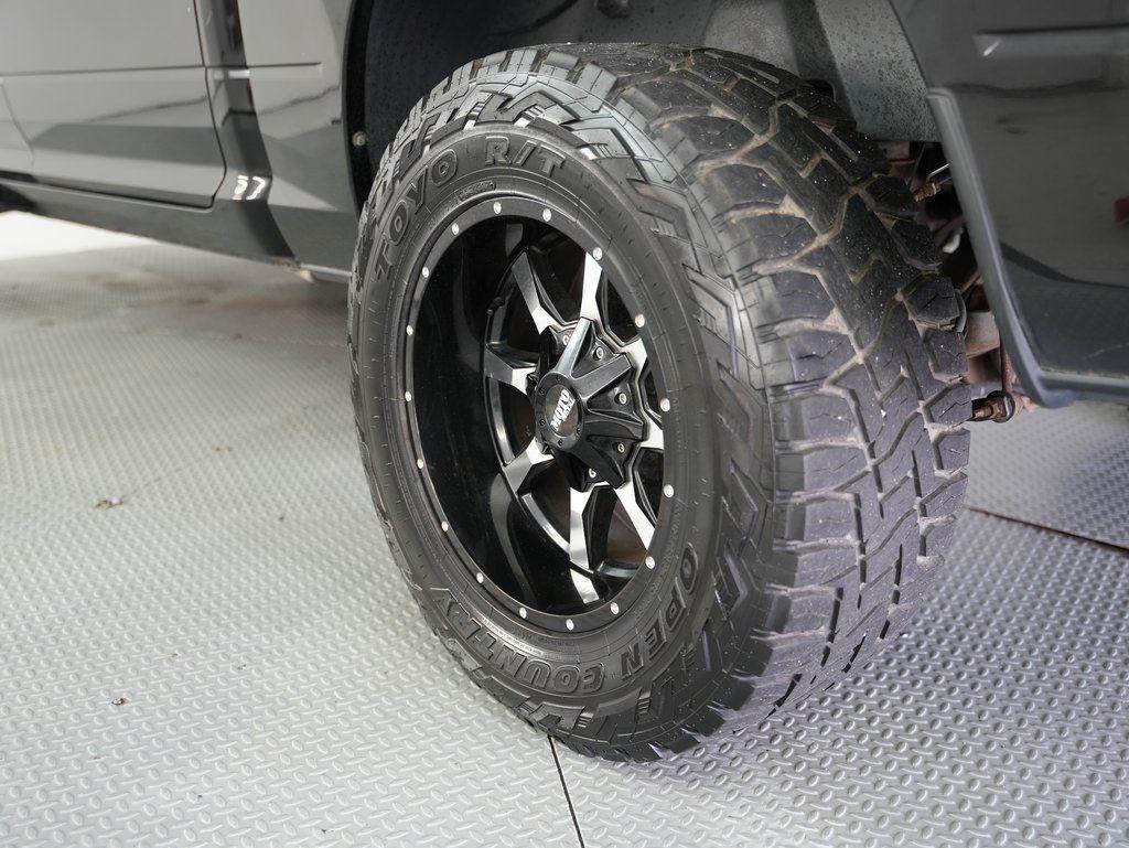 RAM 1500 4WD Crew Cab 140.5" Big Horn 2015