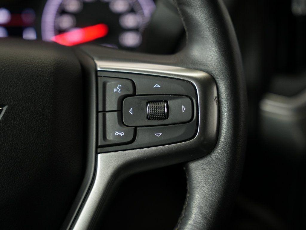 Chevrolet Silverado 1500 4WD Crew Cab 147" RST 2019