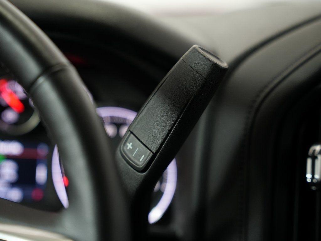 Chevrolet Silverado 1500 4WD Crew Cab 147" RST 2019