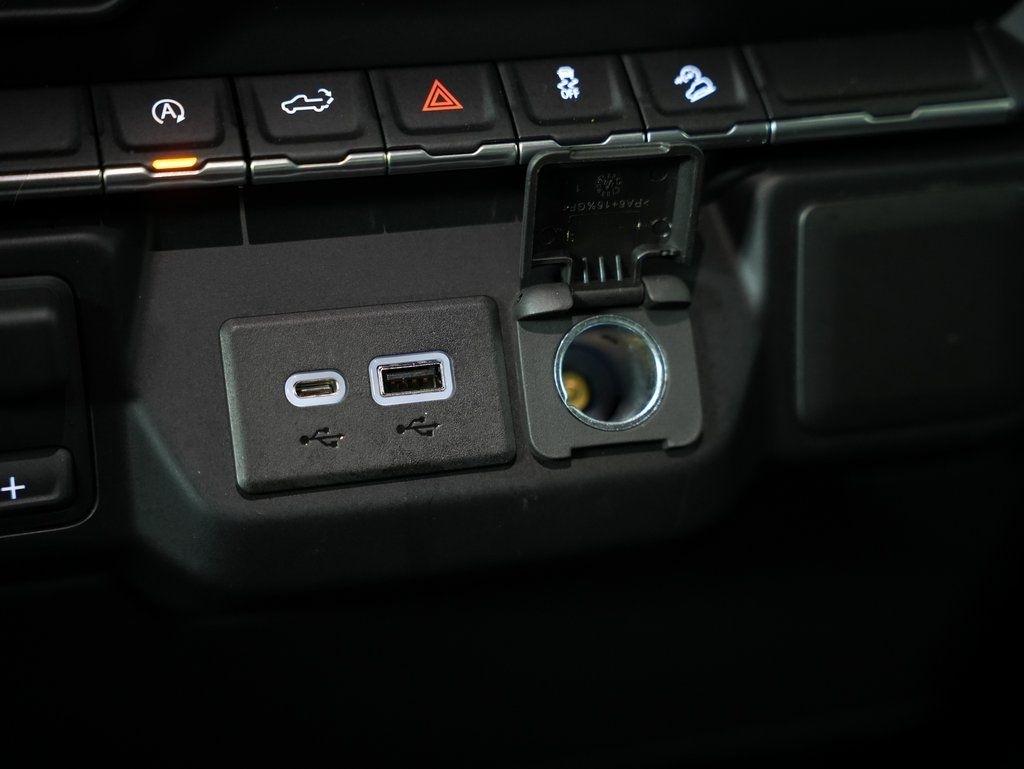 Chevrolet Silverado 1500 4WD Crew Cab 147" RST 2019