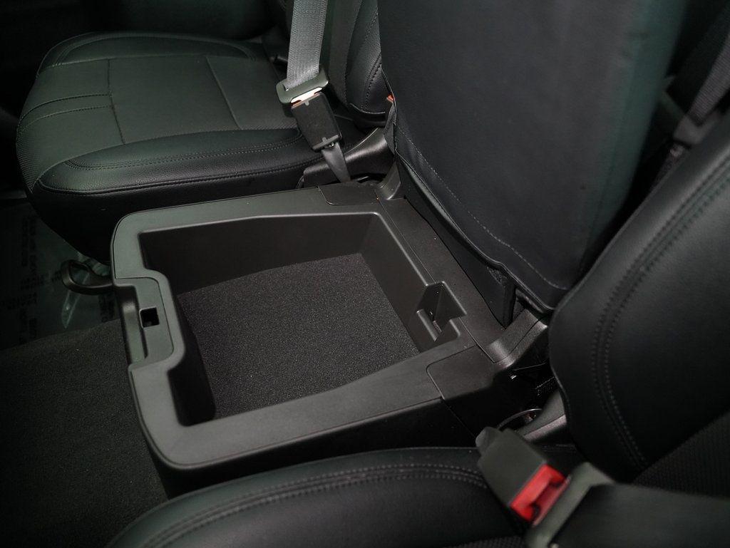 Chevrolet Silverado 1500 4WD Crew Cab 147" RST 2019