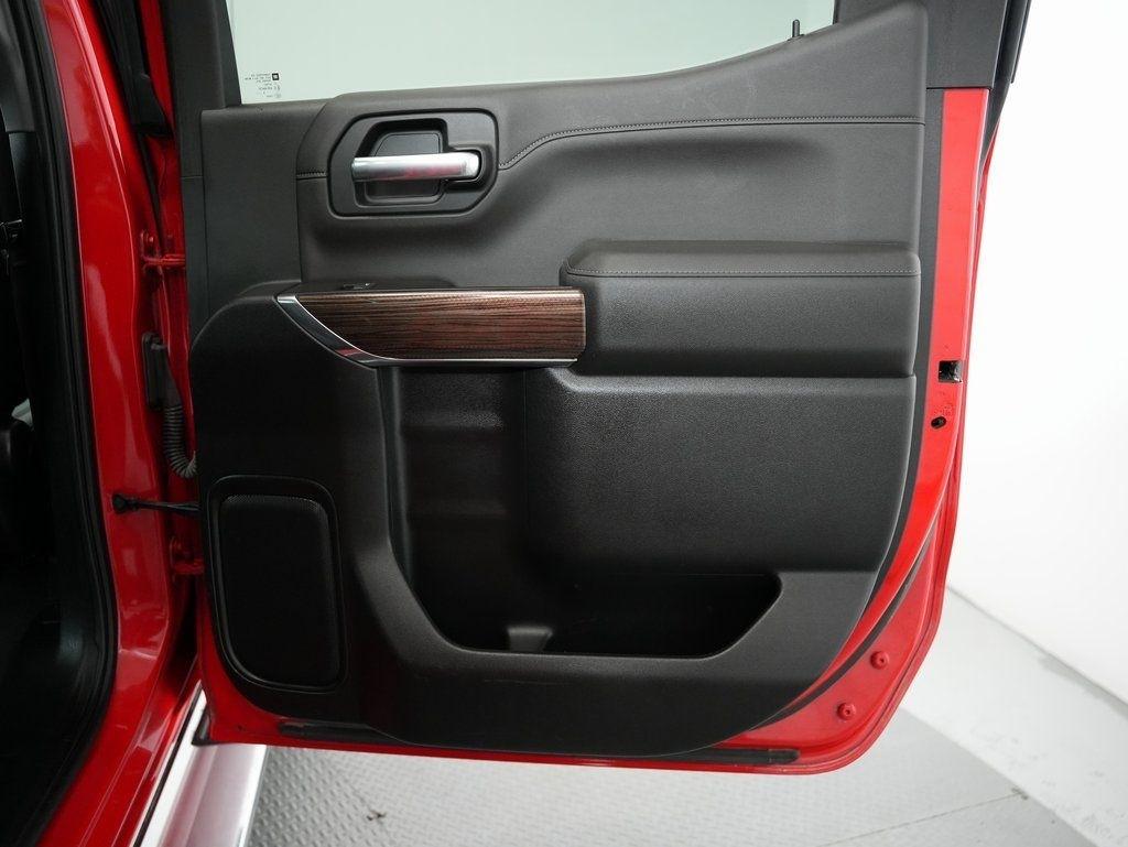 Chevrolet Silverado 1500 4WD Crew Cab 147" RST 2019