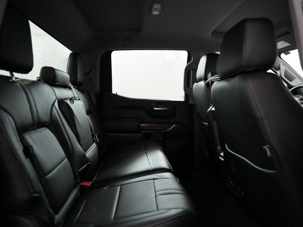 Chevrolet Silverado 1500 4WD Crew Cab 147" RST 2019