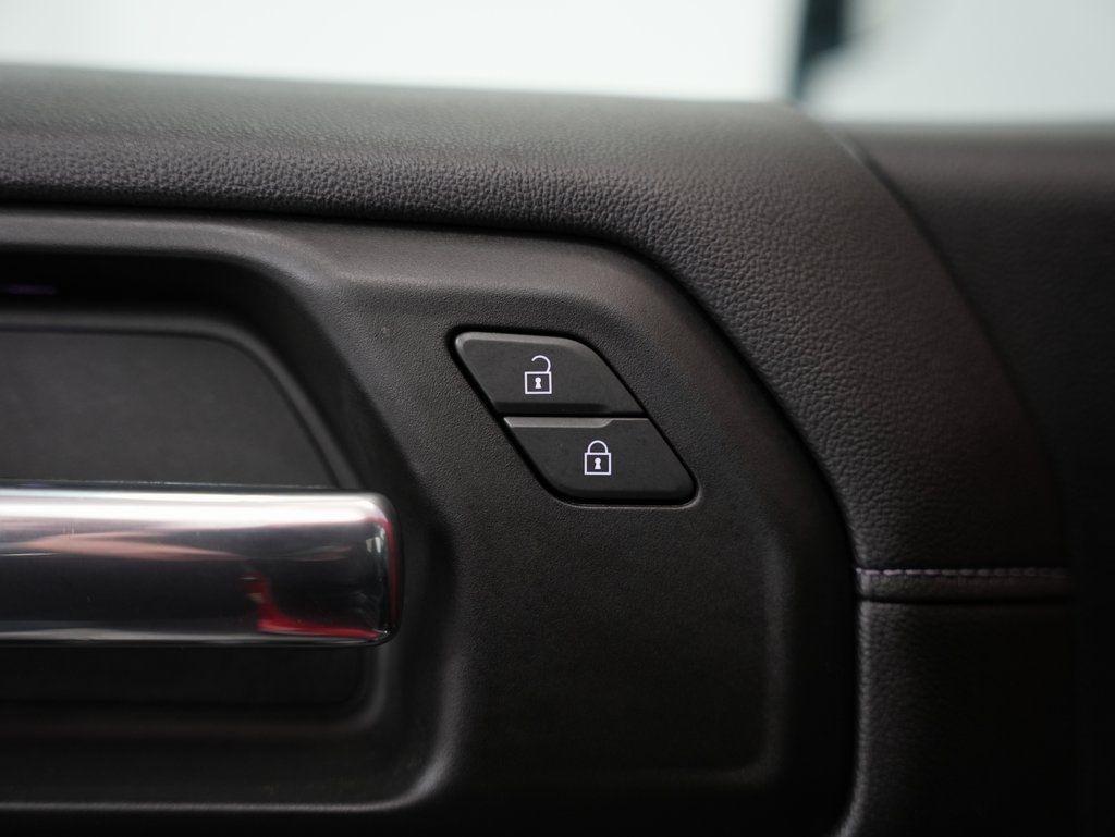 Chevrolet Silverado 1500 4WD Crew Cab 147" RST 2019