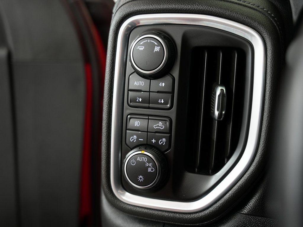 Chevrolet Silverado 1500 4WD Crew Cab 147" RST 2019