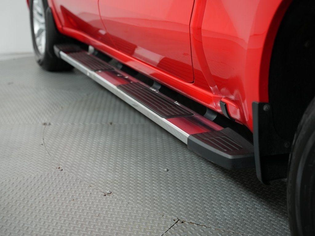 Chevrolet Silverado 1500 4WD Crew Cab 147" RST 2019