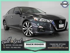 2021 Nissan Altima  2021 Nissan Altima