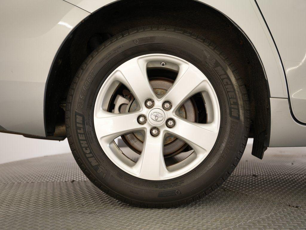 Toyota Sienna 5dr 7-Pass Van L FWD (Natl) 2015