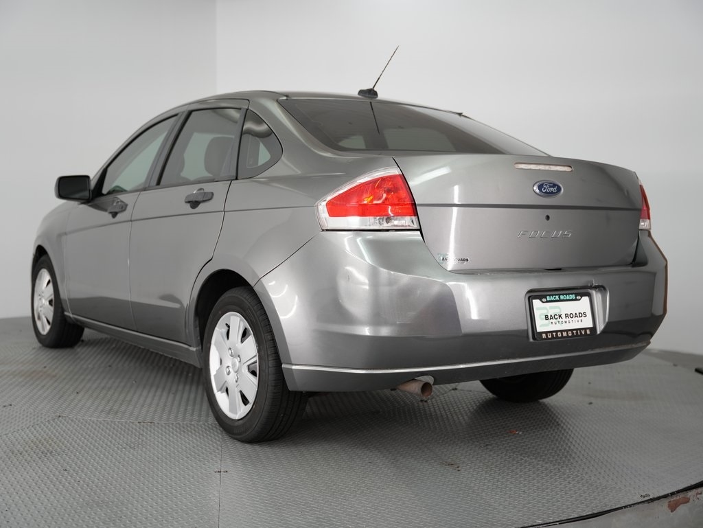 Ford Focus 4dr Sdn S 2009 Ford Focus 4dr Sdn S 2009