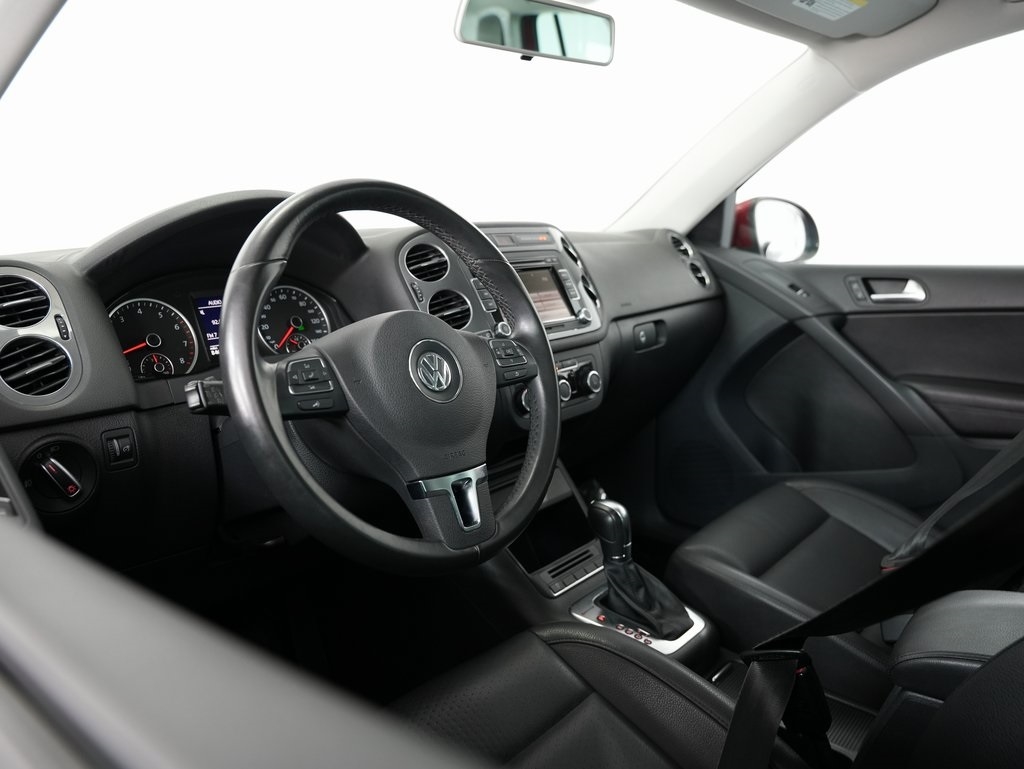 Volkswagen Tiguan 4WD 4dr Auto SEL w/Premium Nav & Dynaudio 2012 Volkswagen Tiguan 4WD 4dr Auto SEL w/Premium Nav & Dynaudio 2012