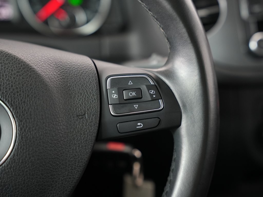 Volkswagen Tiguan 4WD 4dr Auto SEL w/Premium Nav & Dynaudio 2012 Volkswagen Tiguan 4WD 4dr Auto SEL w/Premium Nav & Dynaudio 2012